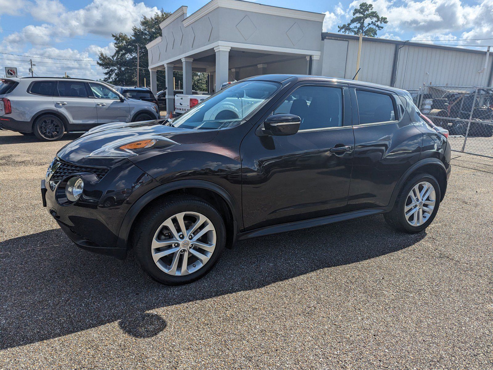 2015 NISSAN Juke