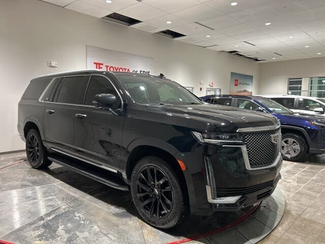 2021 CADILLAC Escalade ESV