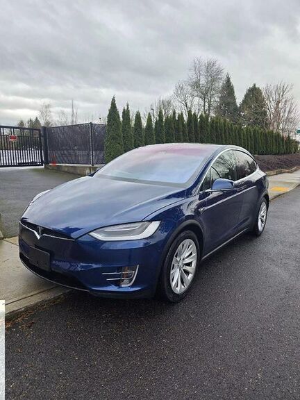 2017 TESLA Model X