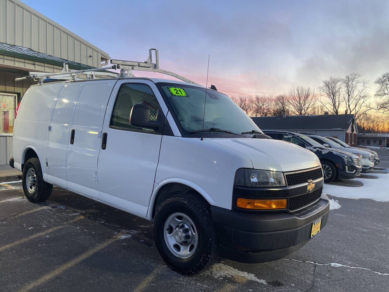 2021 CHEVROLET Express