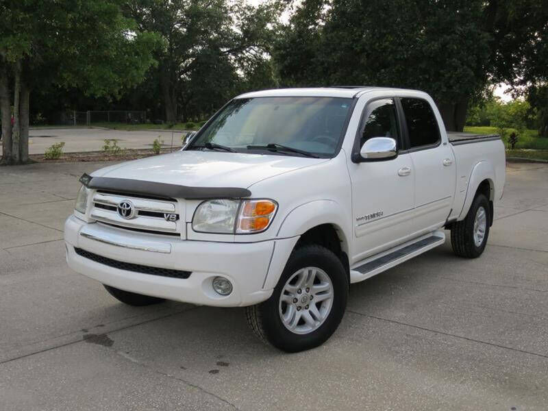 2004 TOYOTA Tundra