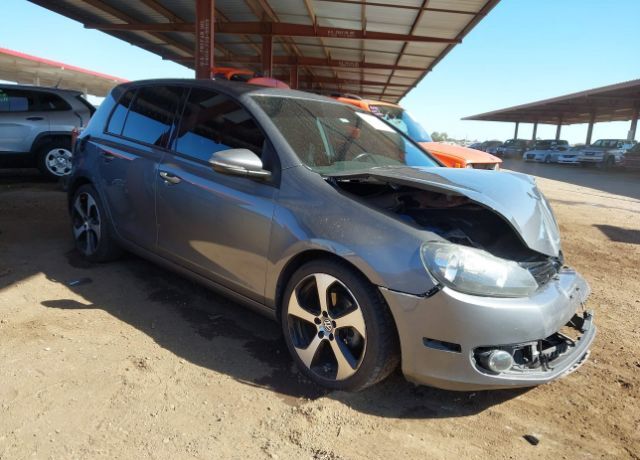 2014 VOLKSWAGEN Golf