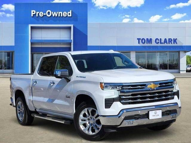 2024 CHEVROLET Silverado