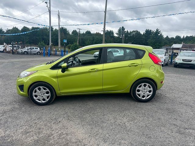2012 FORD Fiesta