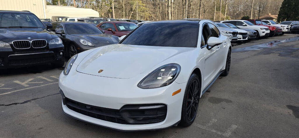 2021 PORSCHE Panamera