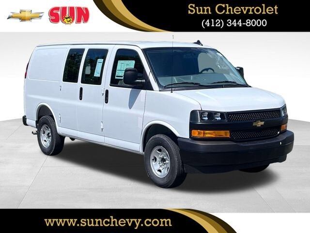 2025 CHEVROLET Express