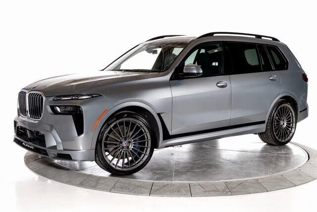 2025 BMW X7