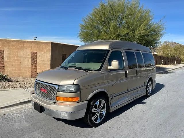 2005 GMC Savana
