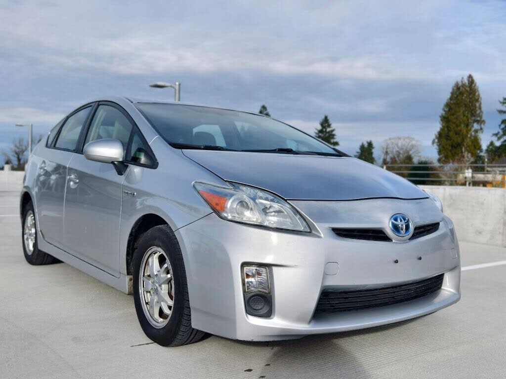 2011 TOYOTA PRIUS