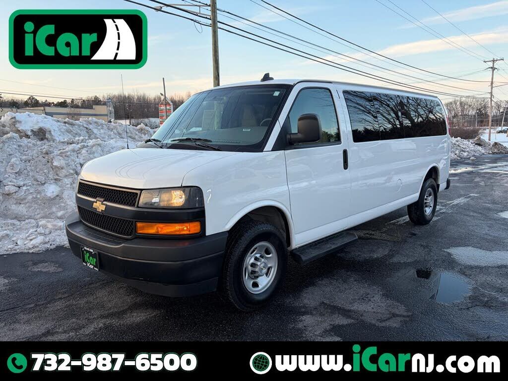 2023 CHEVROLET Express