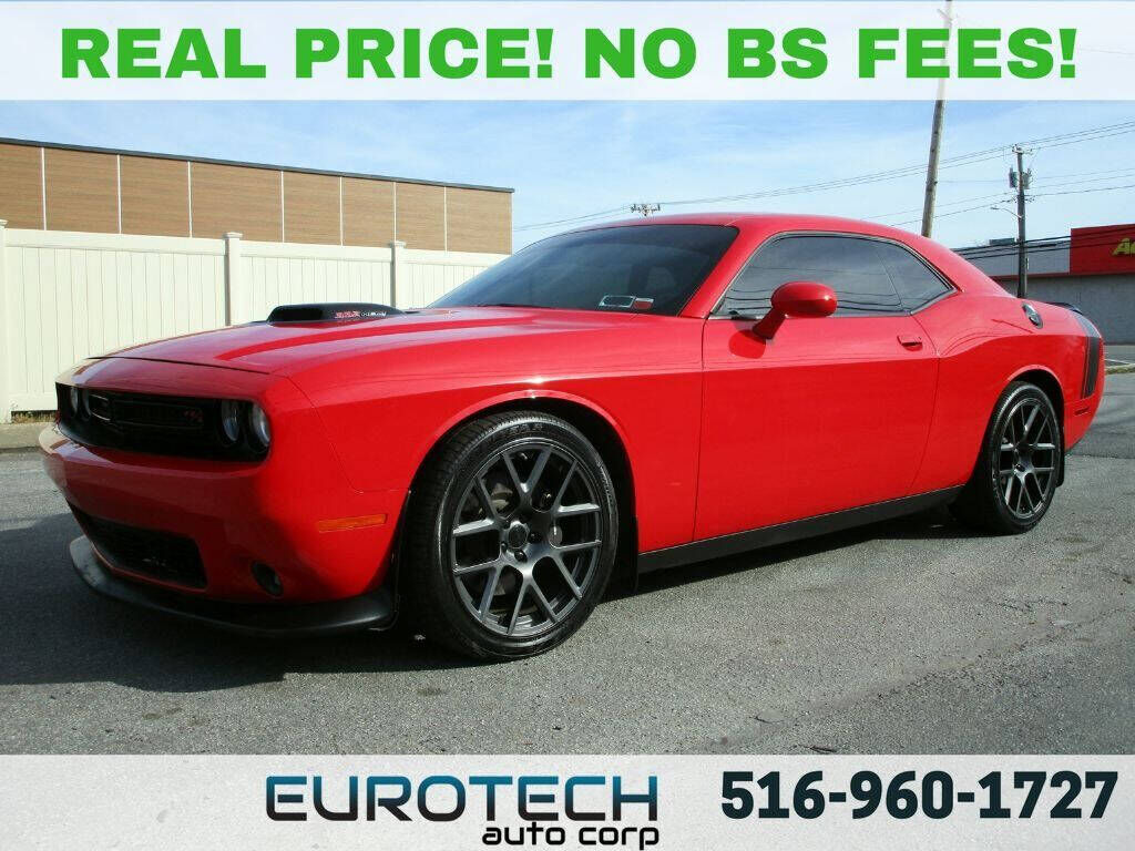 2016 DODGE Challenger