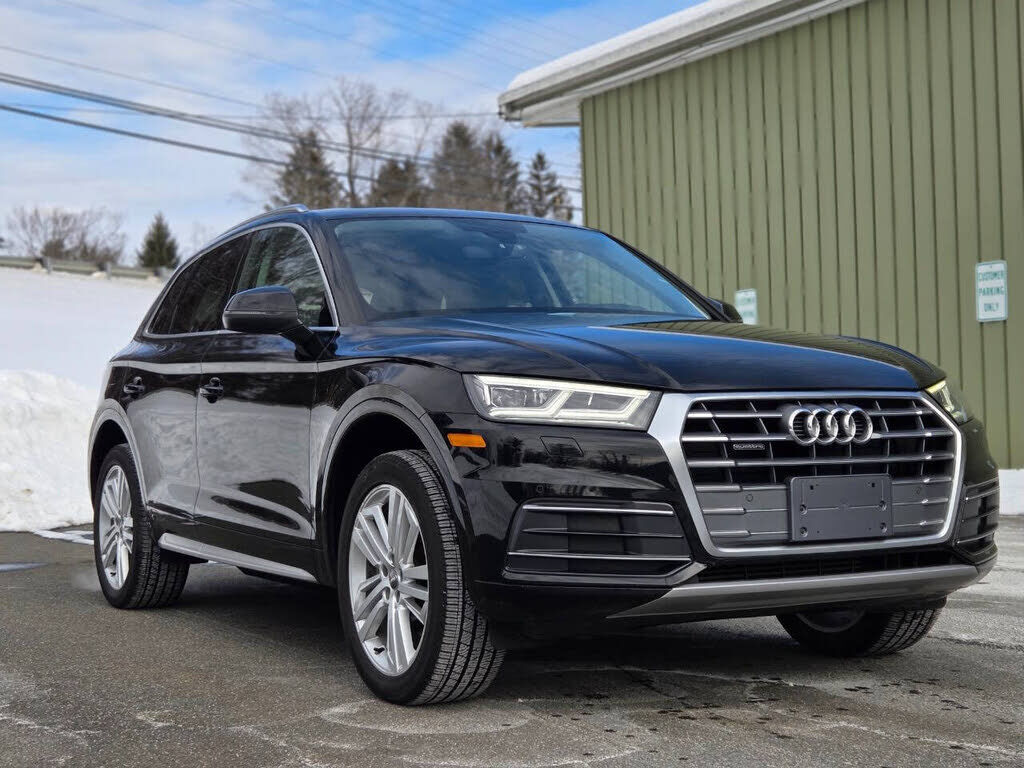 2018 AUDI Q5