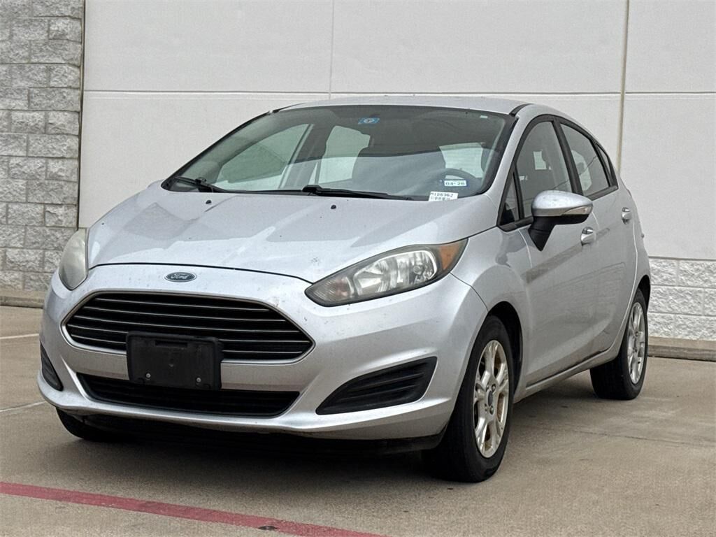 2015 FORD Fiesta