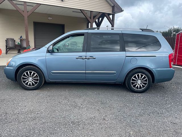 2011 KIA Sedona