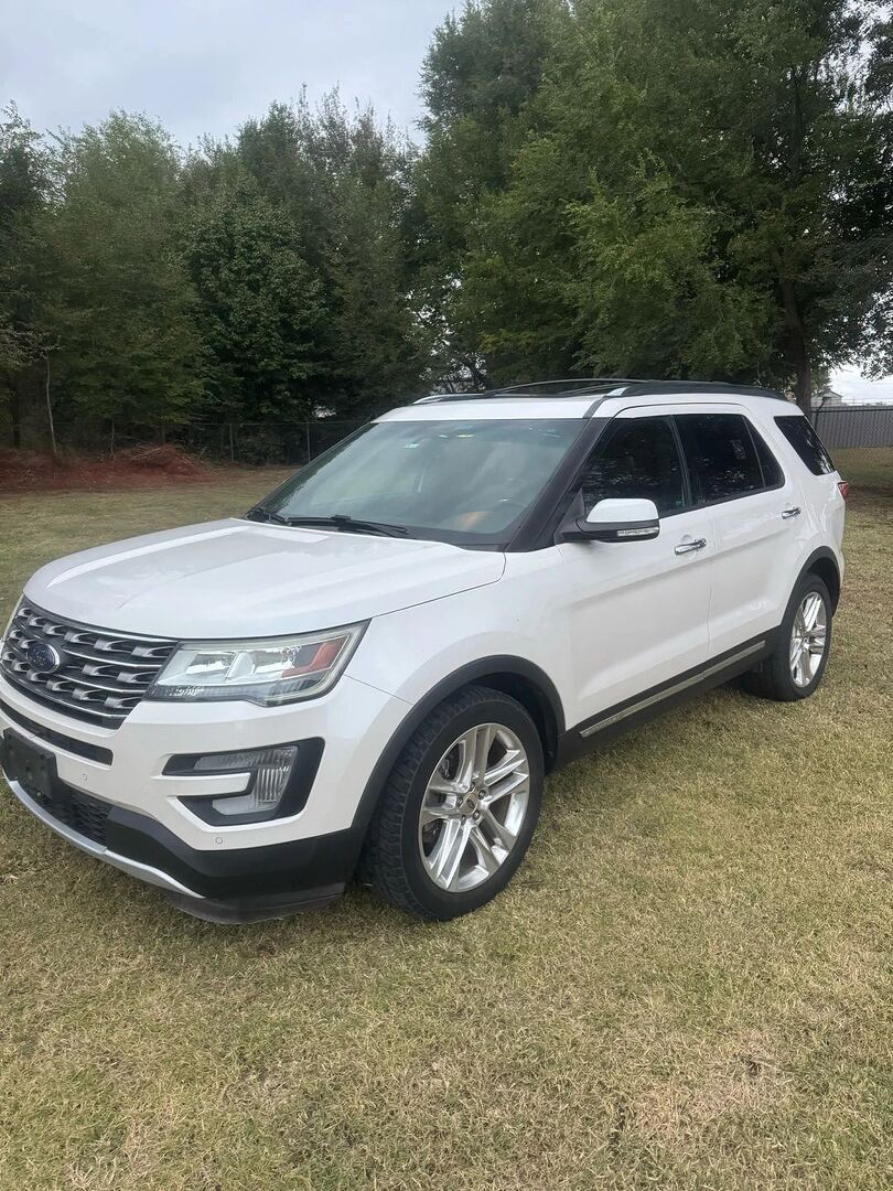 2017 FORD Explorer