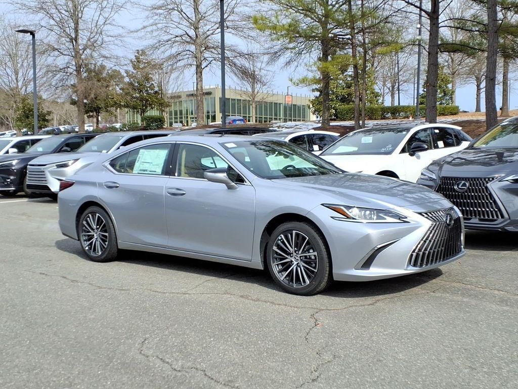 2025 LEXUS ES