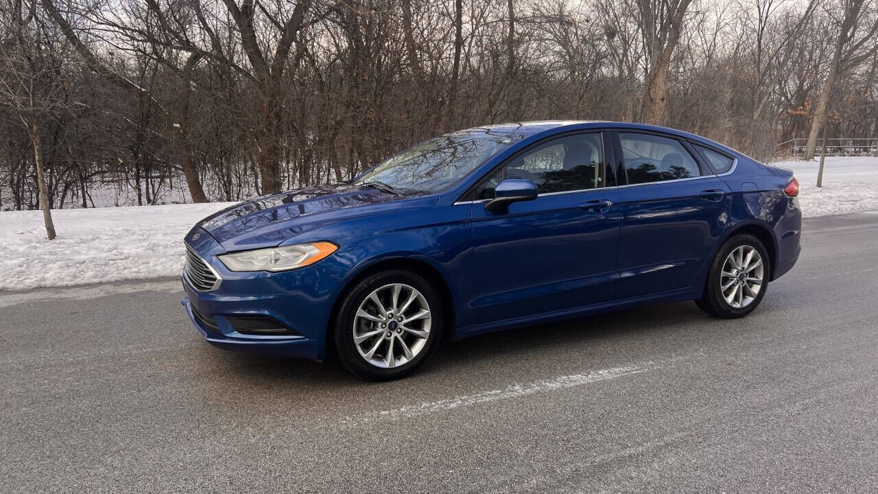 2017 FORD Fusion