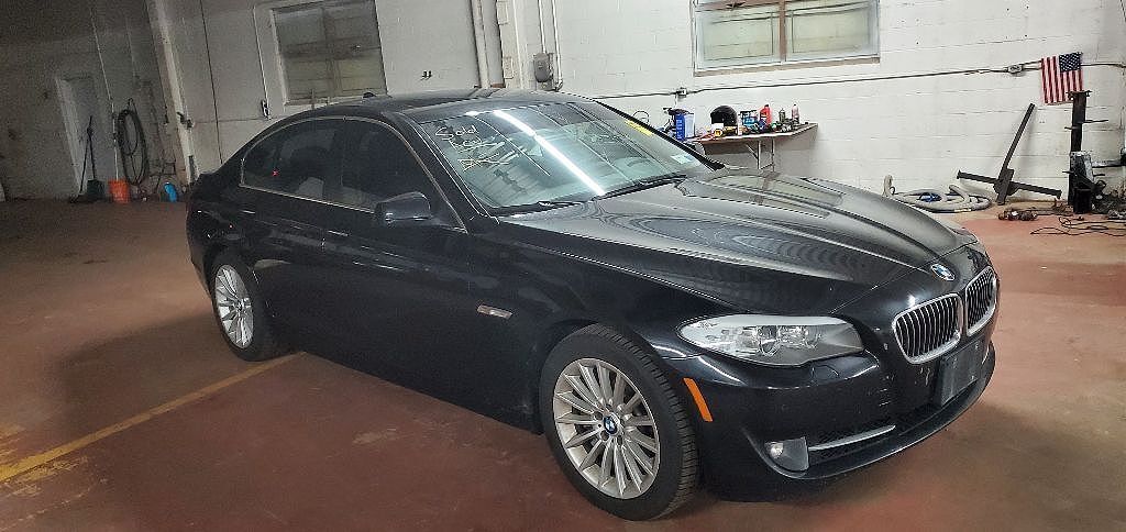 2013 BMW 5 Series