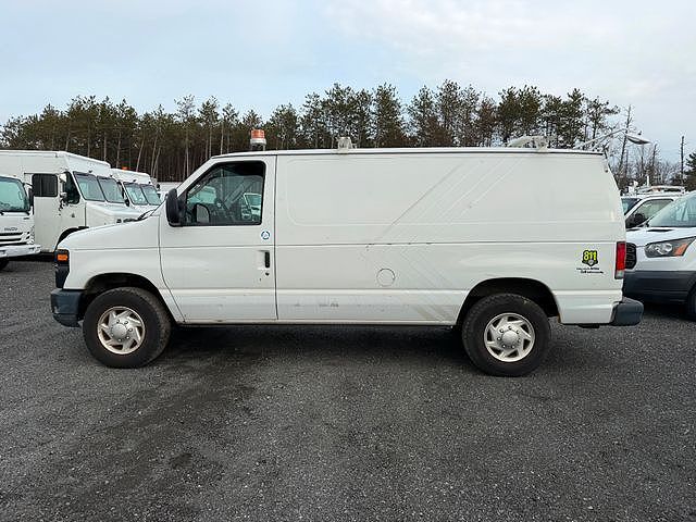2014 FORD E-350