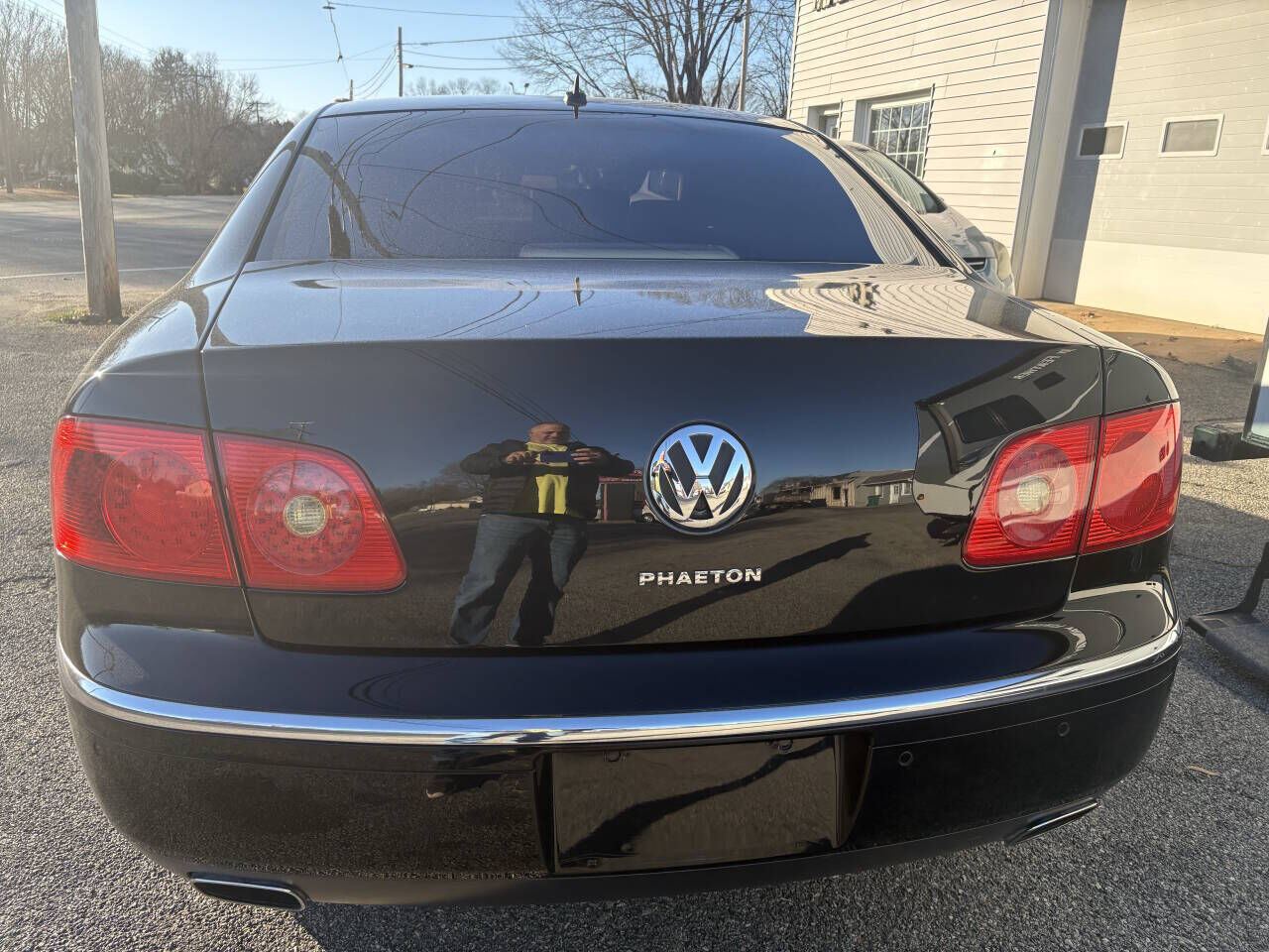 2004 VOLKSWAGEN Phaeton