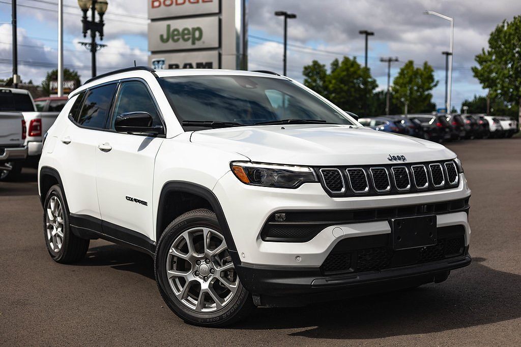 2024 JEEP Compass