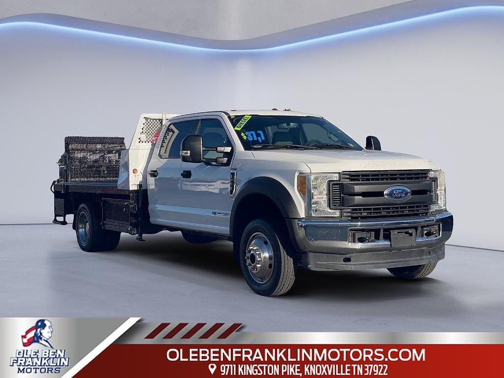 2017 FORD F-550