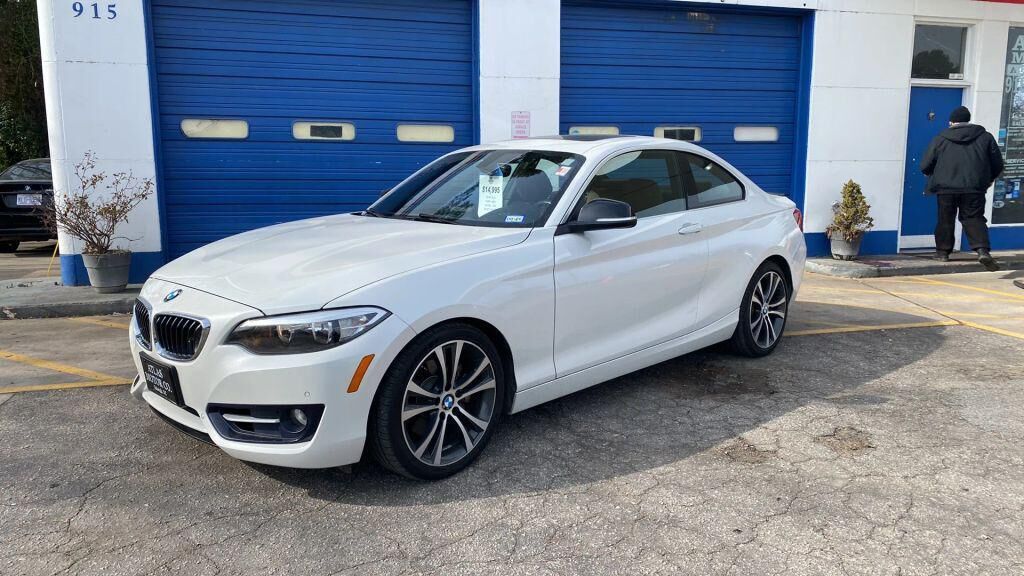 BMW 228i