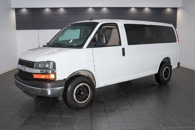 2013 CHEVROLET Express