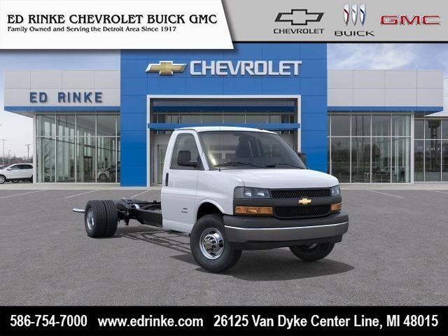 2025 CHEVROLET Express