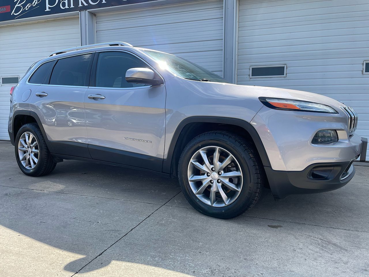 2018 JEEP Cherokee