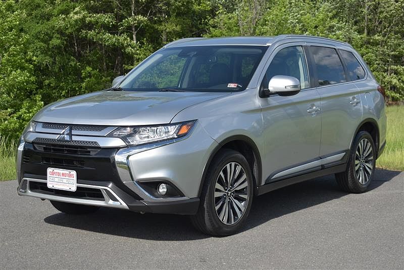 2020 MITSUBISHI Outlander