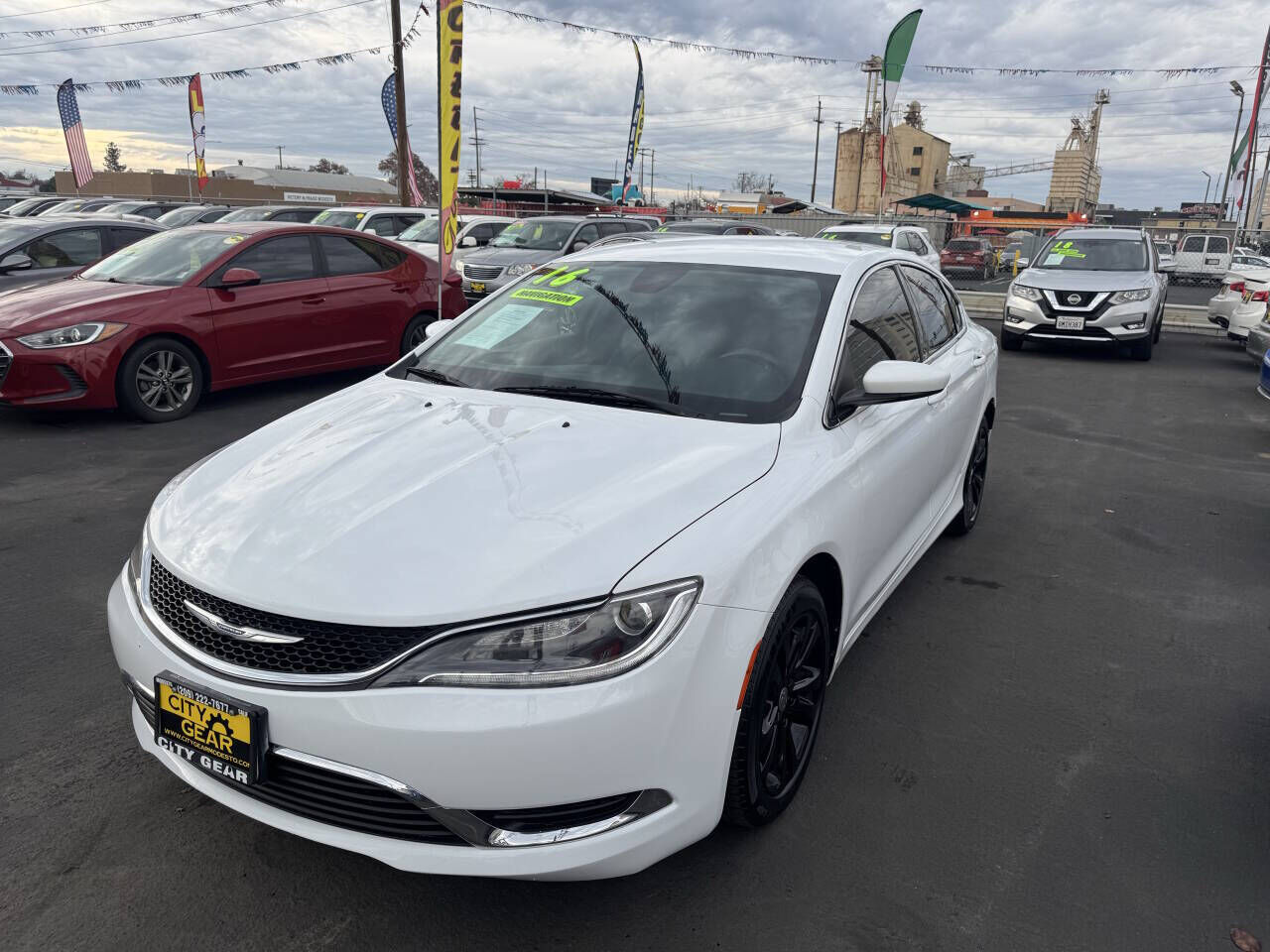 2016 CHRYSLER 200