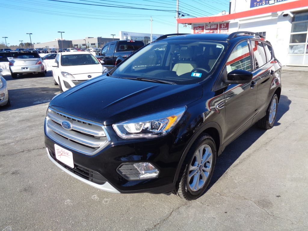 2017 FORD Escape