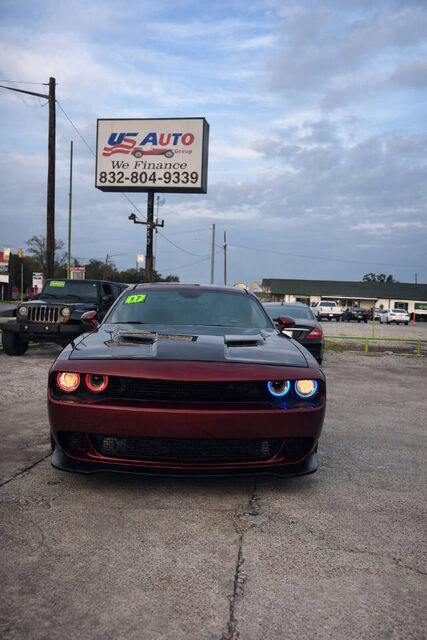 2017 DODGE Challenger