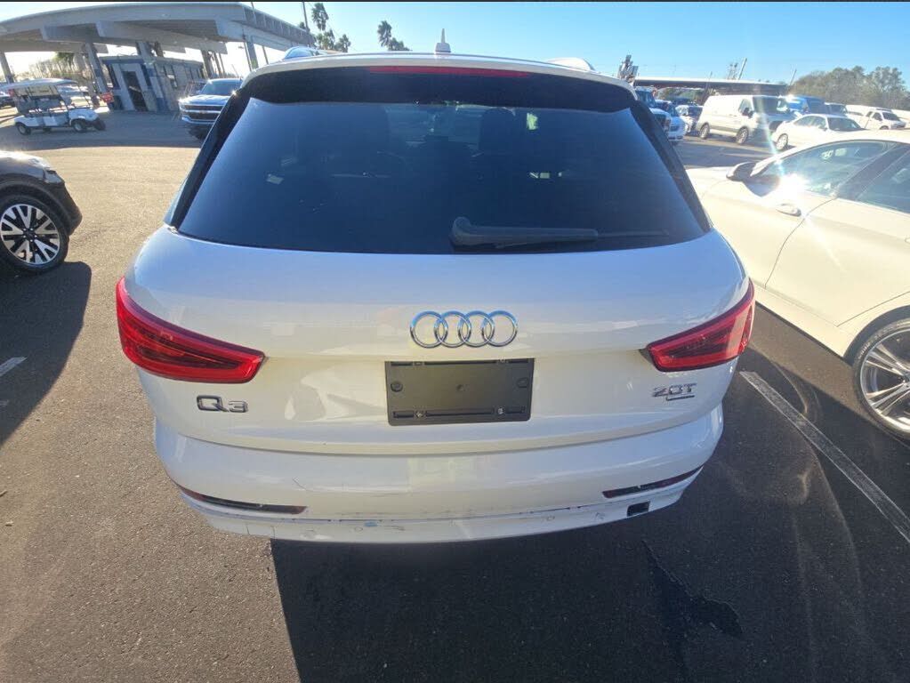 2015 Audi Q3
