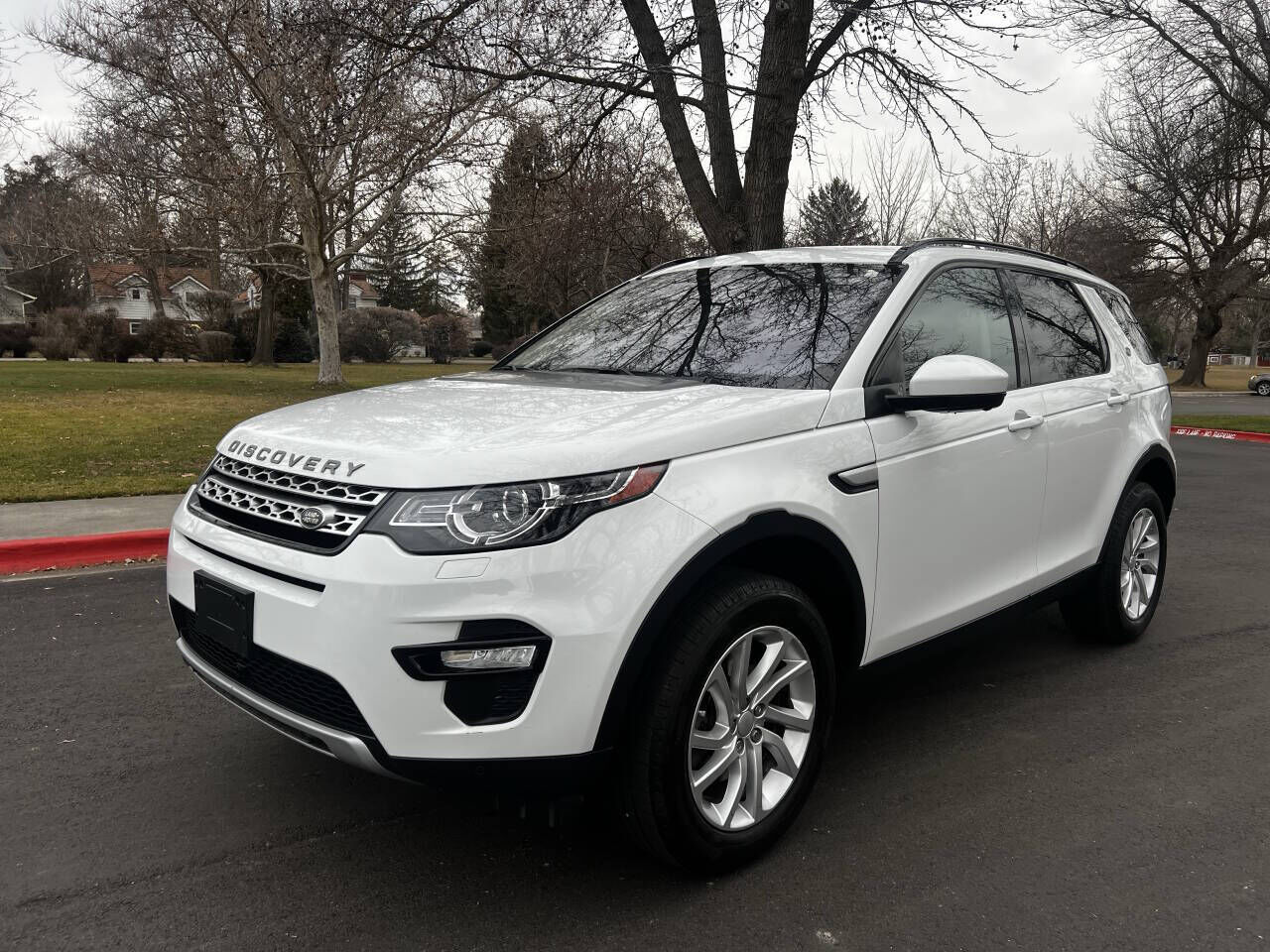 2017 LAND ROVER Discovery Sport