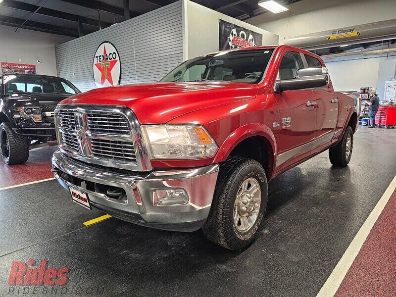 2012 DODGE Ram