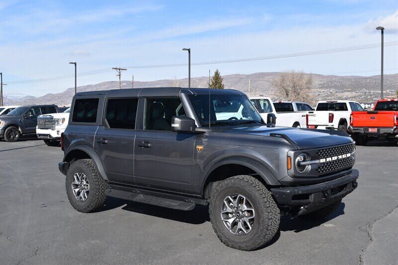 2024 FORD Bronco
