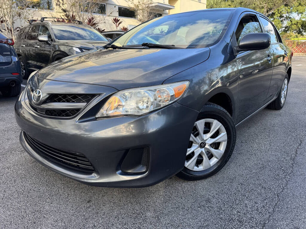 2011 TOYOTA Corolla