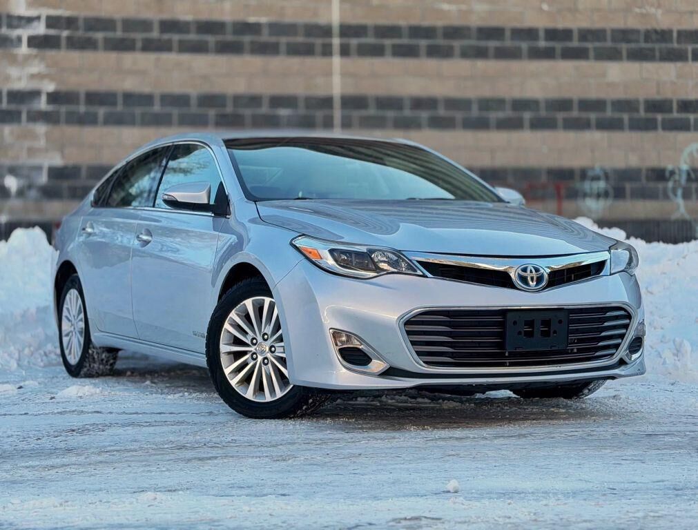 2013 TOYOTA Avalon