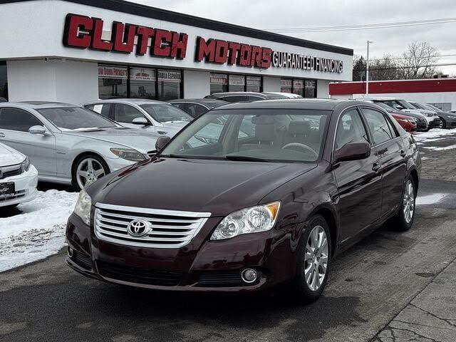 2010 TOYOTA Avalon