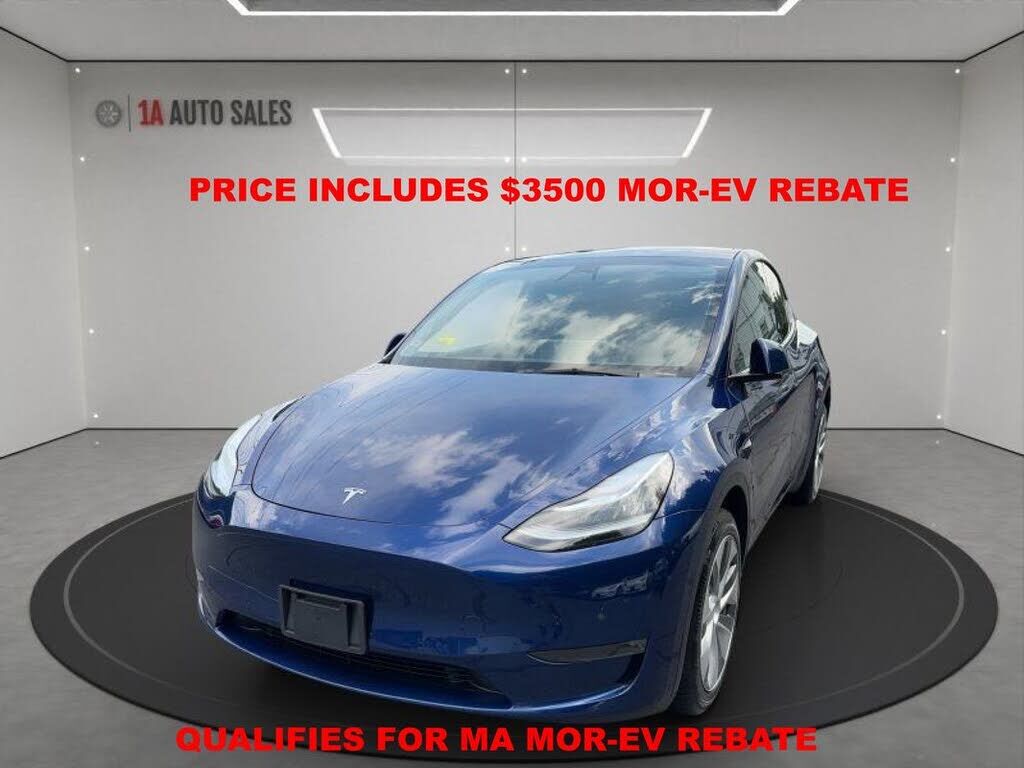 2023 TESLA Model Y
