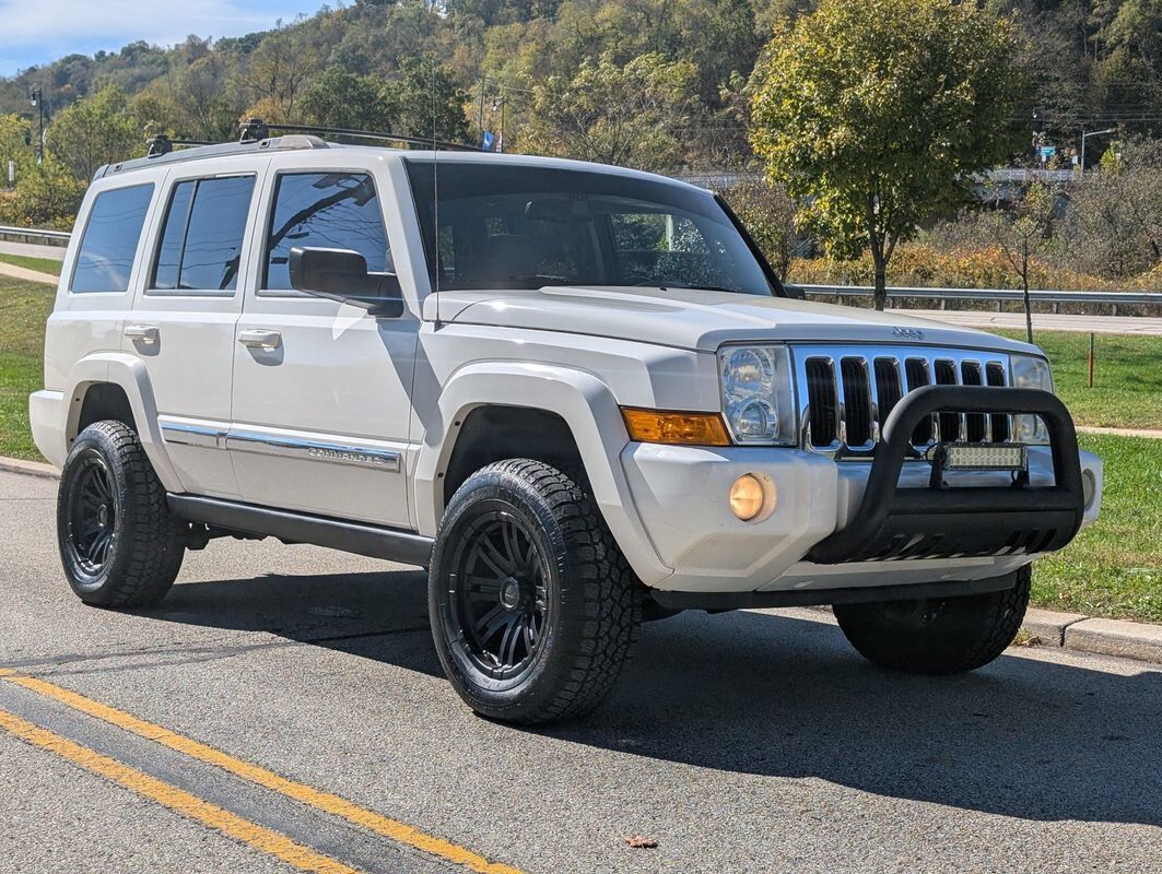 2010 JEEP Commander