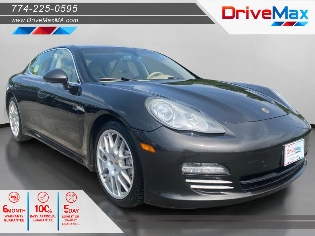 2010 PORSCHE Panamera