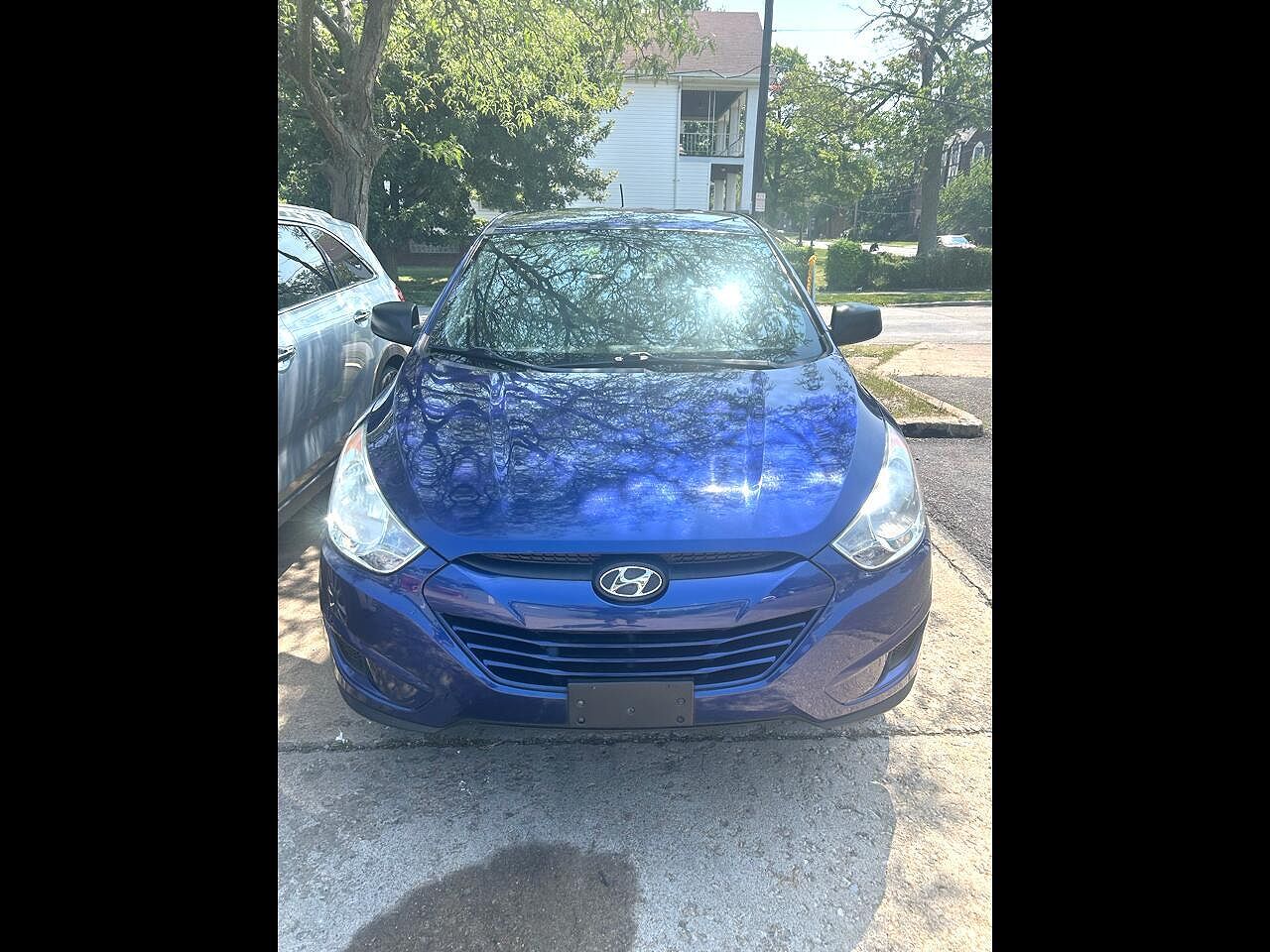 2011 HYUNDAI Tucson