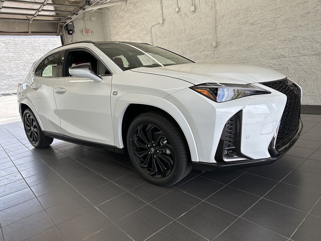 2023 LEXUS UX
