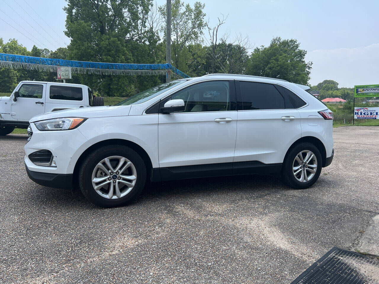 2019 FORD Edge