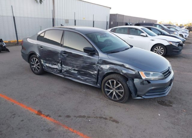 2016 VOLKSWAGEN Jetta