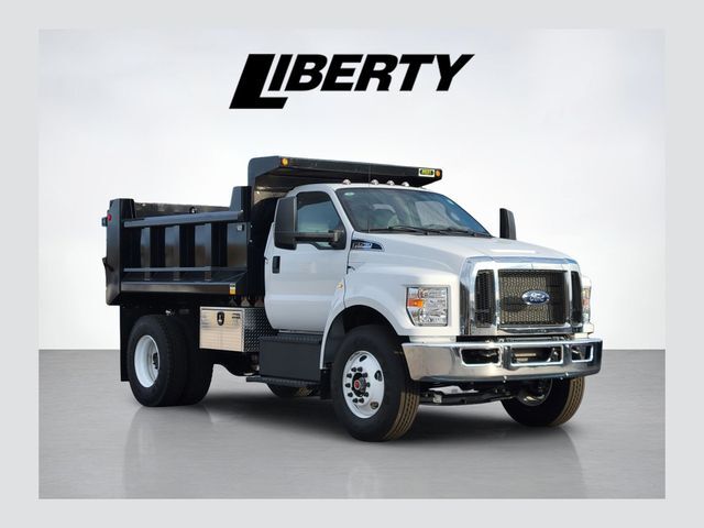 2024 FORD F-750