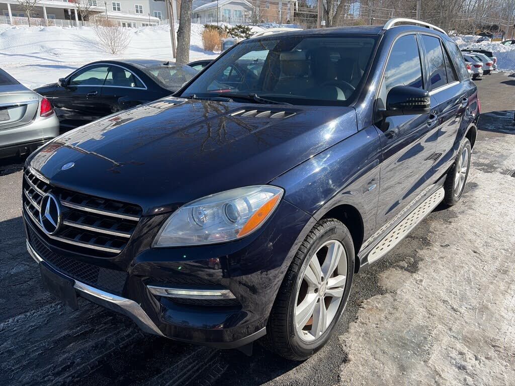 2012 MERCEDES-BENZ ML-Class